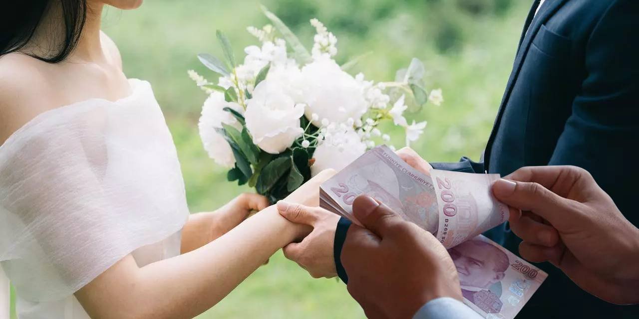 Yeni evlenen çiftlere büyük jest:  2,5 milyar TL'lik yük kalkıyor