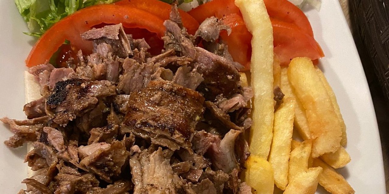 TGRT muhabiri tombik döner fiyatını şikayet etti: Bakanlık 'zaten denetledik" dedi