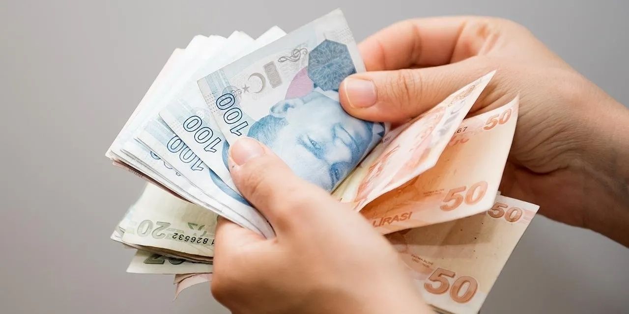 Bankalarda faizler güncellendi: 500 bin TL’yi 32 gün vadeye koyan ne kazanıyor?