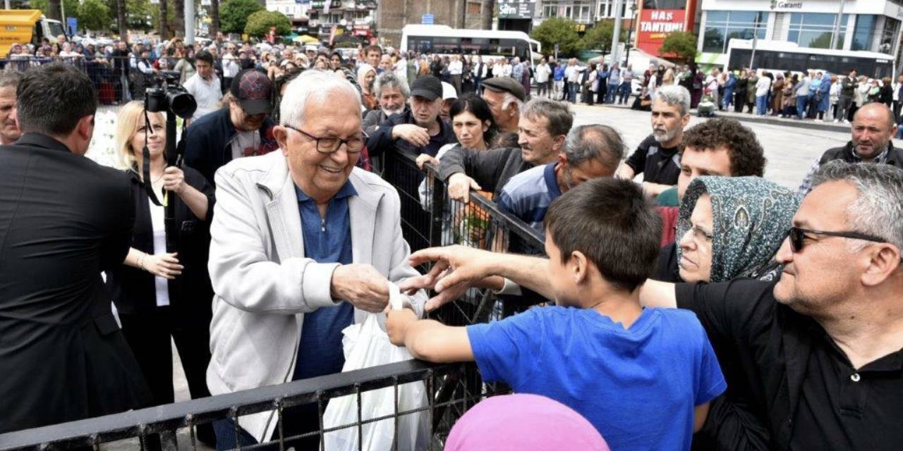 Bedavaya 350 bin tane dağıttı: Hepsi altın değerinde