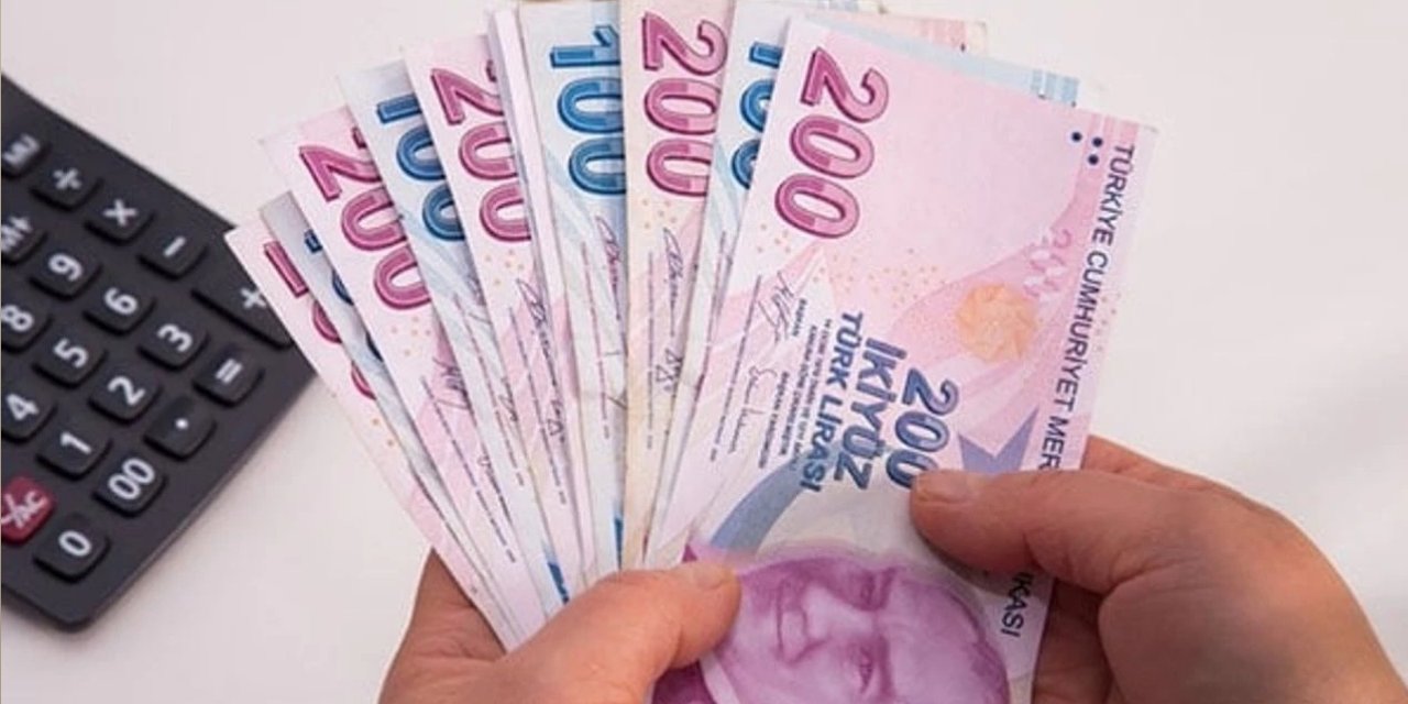 Kurban Bayramı ikramiyesi 14 bin 636 TL oldu: Maaşlara da yüzde 55 zam