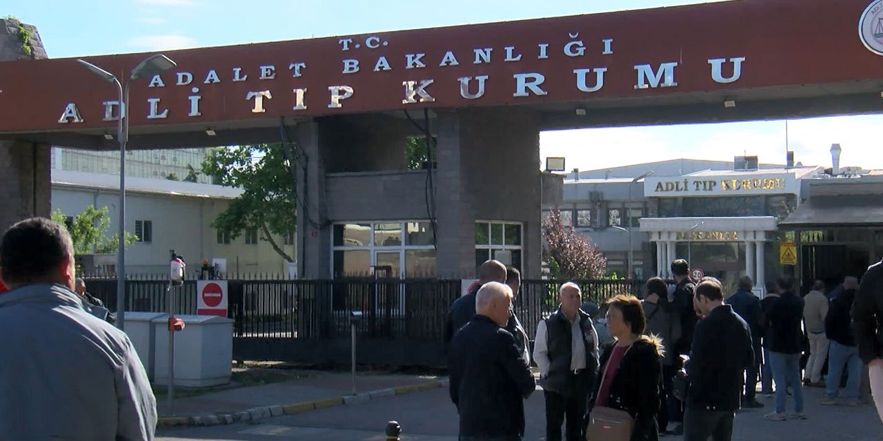 Metrobüs kazasında ölen Ebru Heper’in cenazesi Adli Tıp’tan alındı