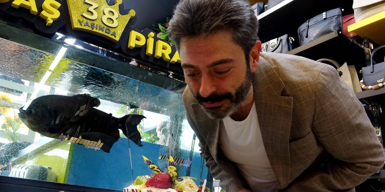 Erzurum'da sıra dışı doğum günü: Piranasına yaş pasta kesti, cağ kebabı yedirdi!