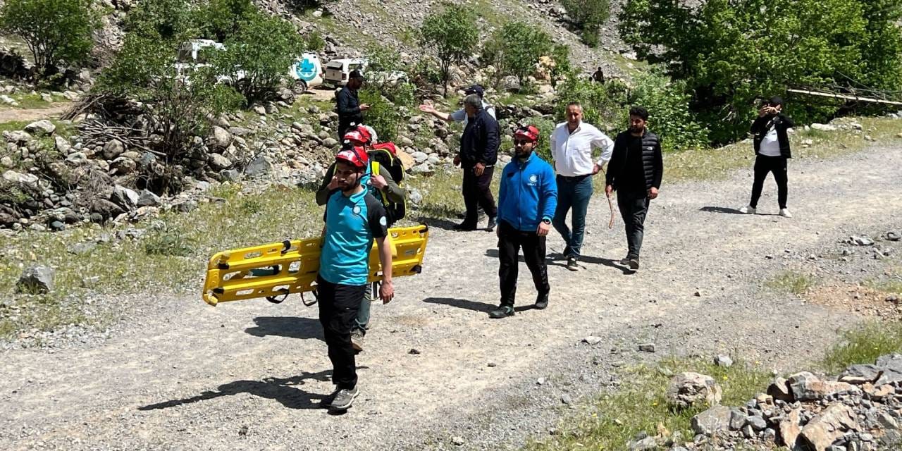 Piknik kabusa döndü: 17 yaşındaki İbrahim derede kayboldu