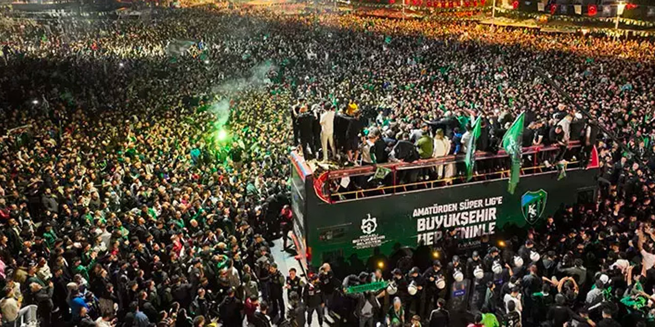 Kupayı kaldırmadan ayrılığı açıkladı: Hakkını helal edin