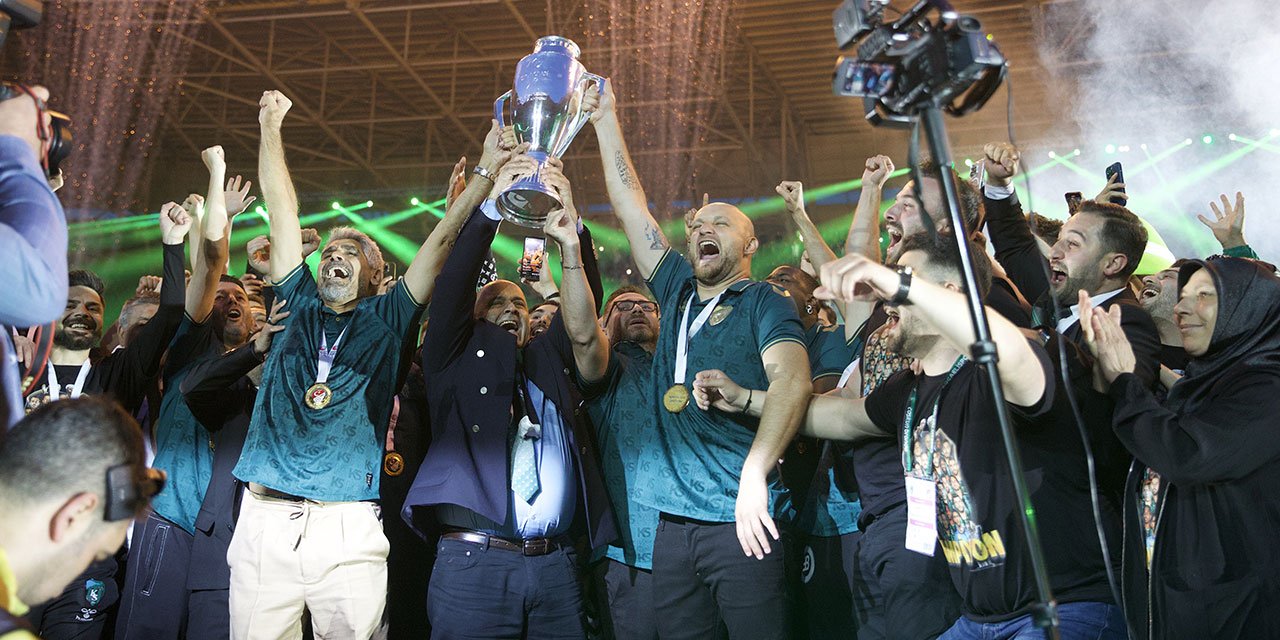 Kocaelispor'dan ayrılan İsmet Taşdemir'i havada kaptılar: Yeni takımı belli oldu