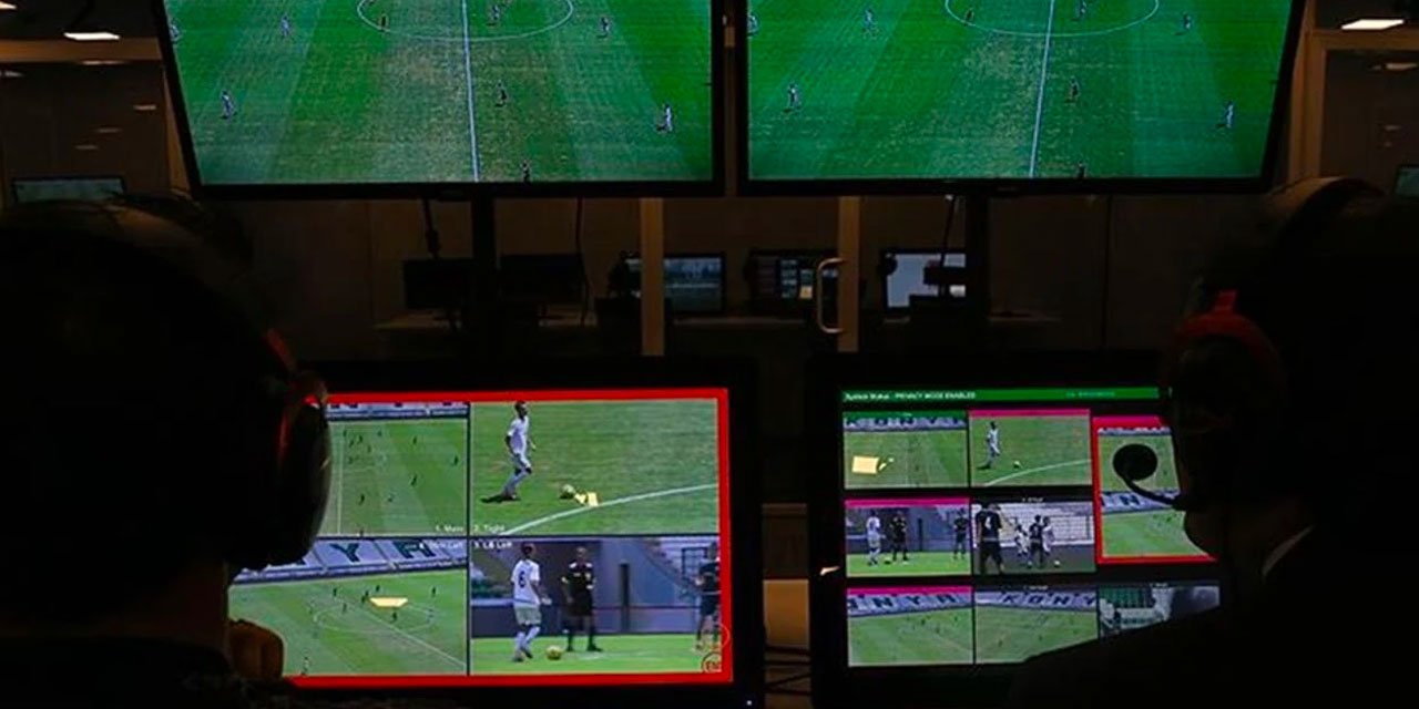 Derbinin VAR kayıtları ortaya çıktı: Herkes o ismi arıyor