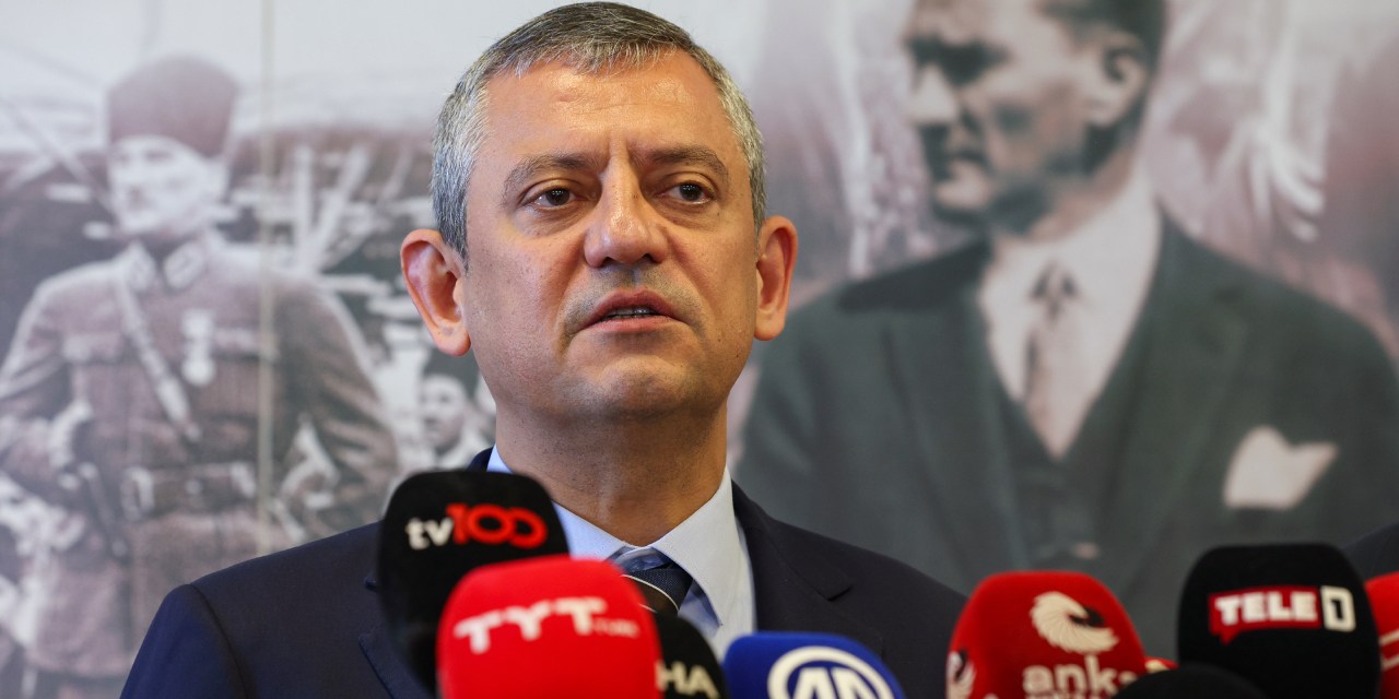 Özel'den Soma mesajı: Karanlık düzene boyun eğmeyeceğiz