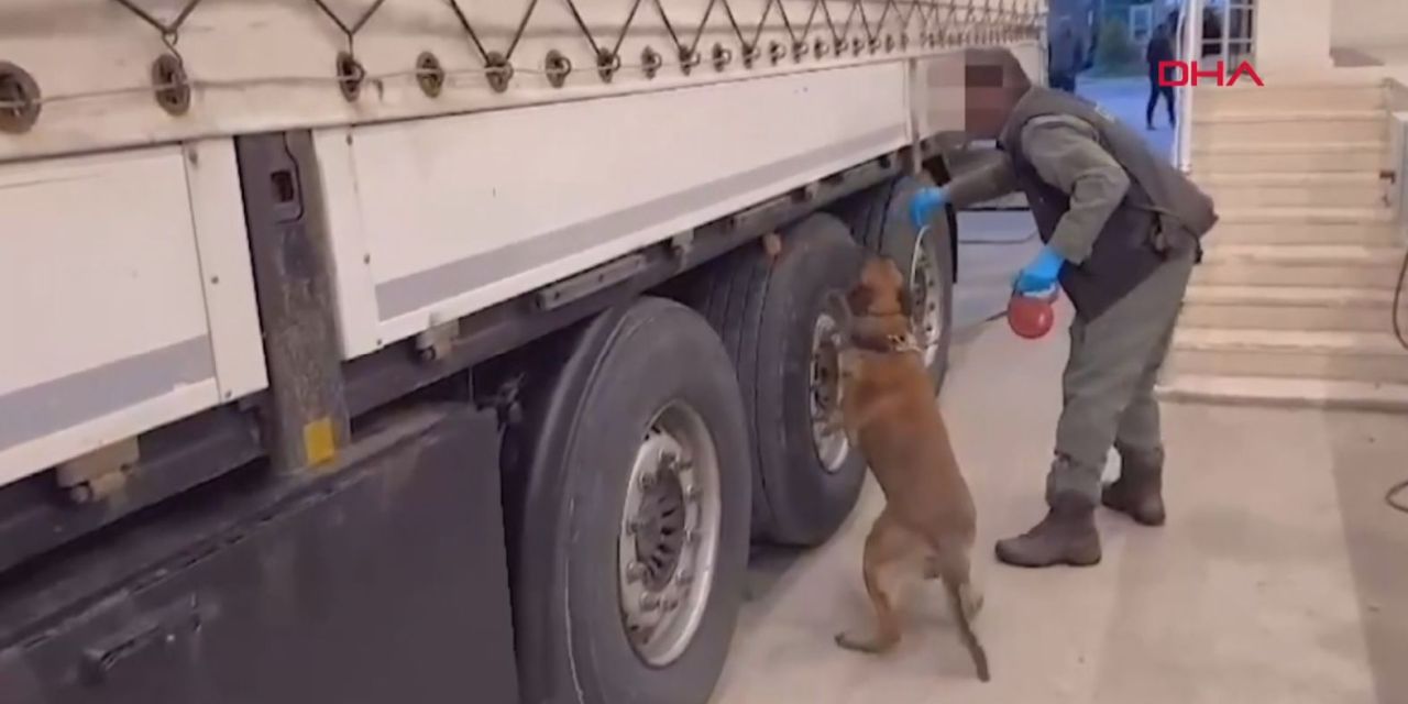 Carlos'tan kaçamadılar: Uyuşturucu yüklü tır sınırda yakalandı