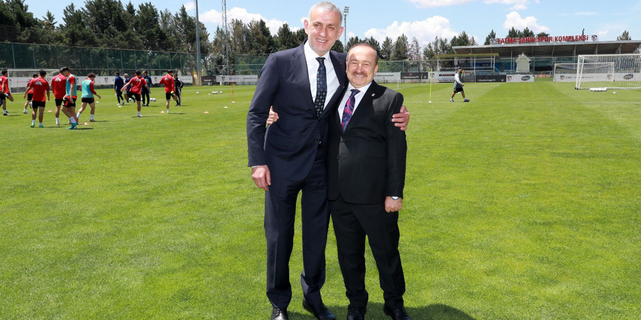 Hacıosmanoğlu kupayı hangi takıma vereceğini açıkladı