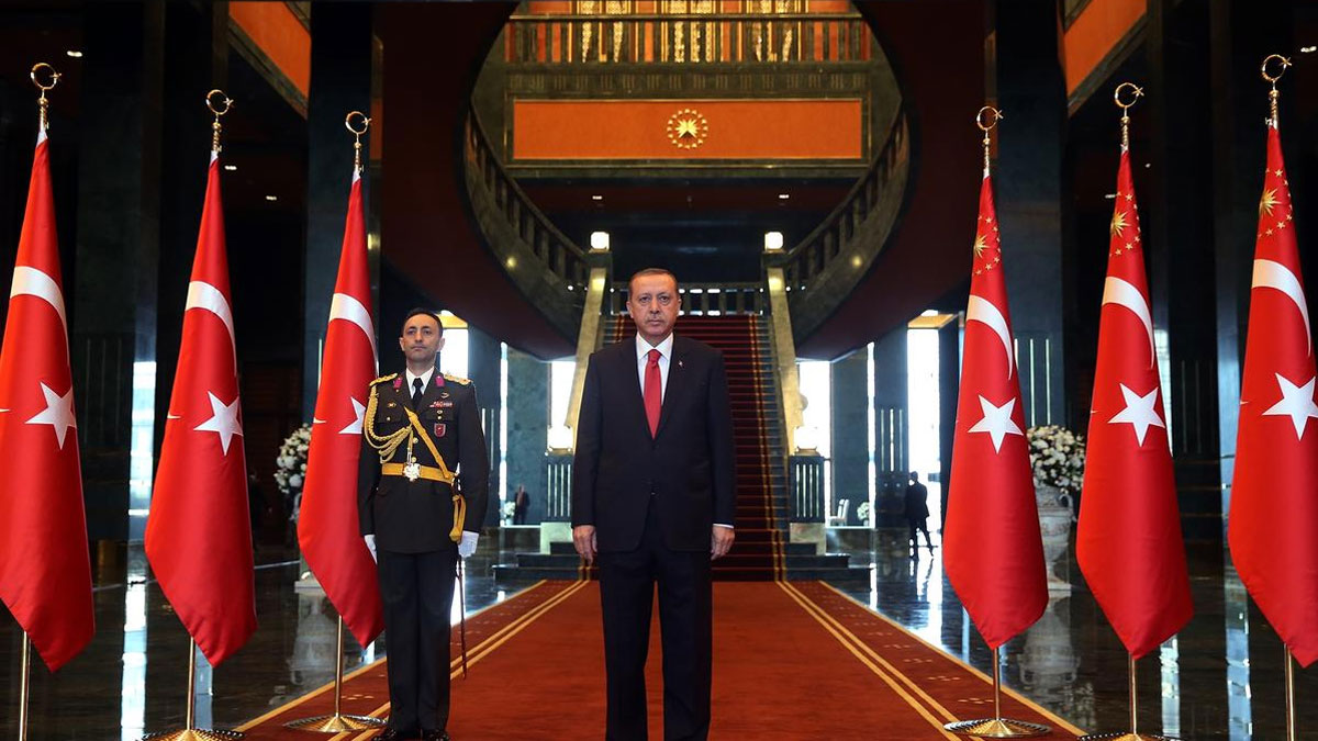Yasa çıkarmada Meclis Erdoğan'ın gerisinde kaldı