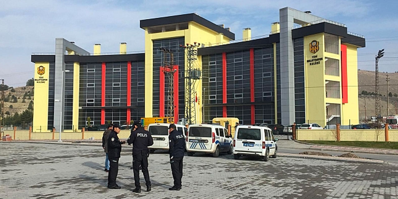 Ligi puansız bitiren eski Süper Lig takımı seçime gidiyor