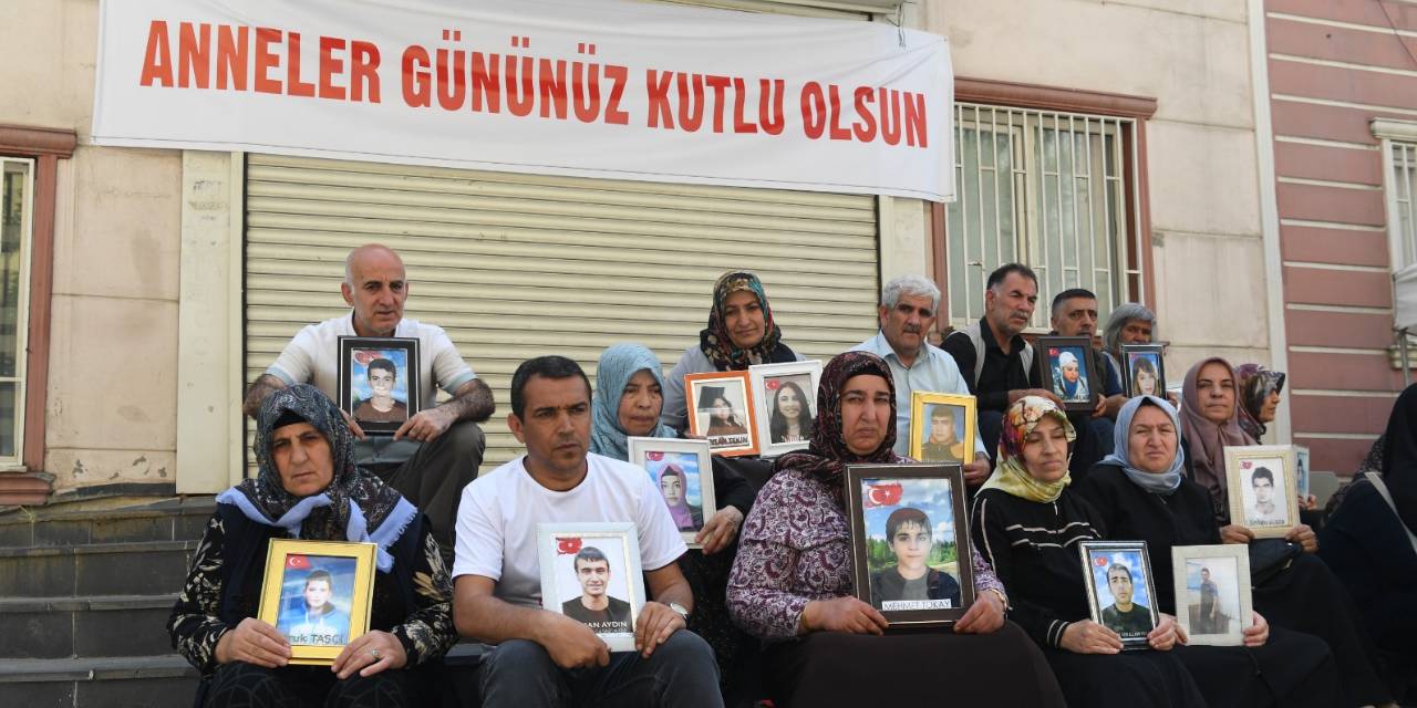 Diyarbakır anneleri çocuklarını bekliyor! 1 ay süre verildi