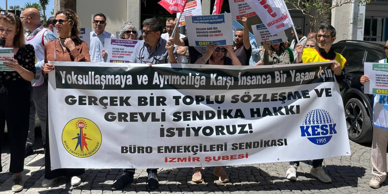 Büro emekçileri SGK önünde: Toplu sözleşme ve grevli sendika hakkı istiyoruz