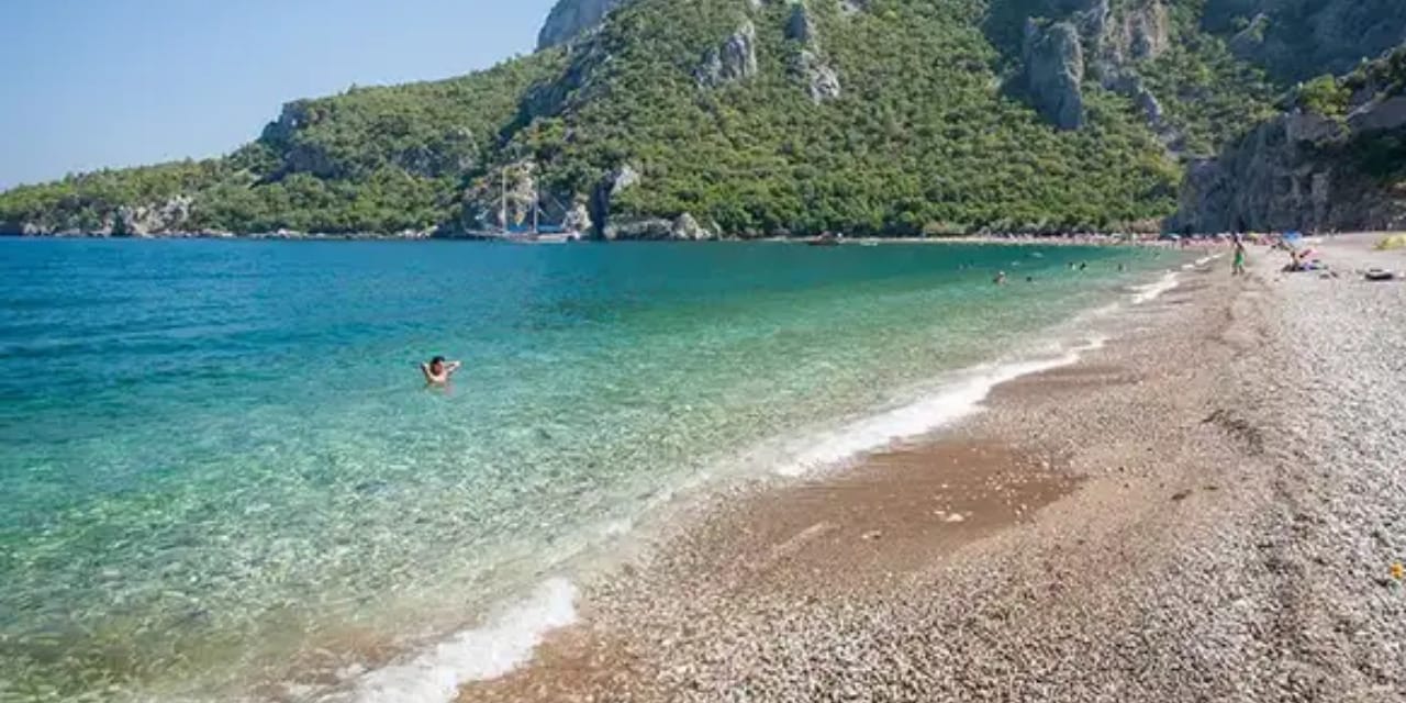 Antalya'nın o sahilinde yasak başlıyor! Kimse adımını atamayacak, onlar hariç