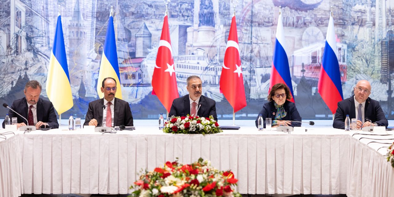 Türkiye-Rusya-Ukrayna üçlü toplantısı sona erdi