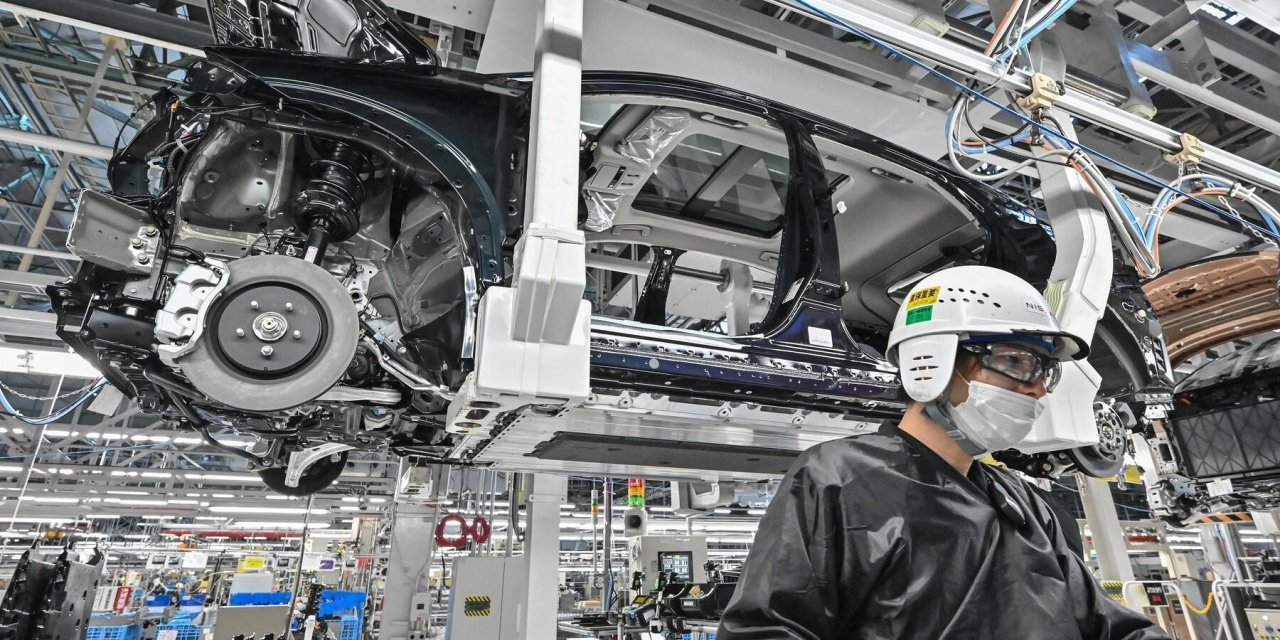 Otomotiv devlerinden biri 20 bin işçiyi işten çıkarıyor, fabrikaların neredeyse yarısını kapatıyor