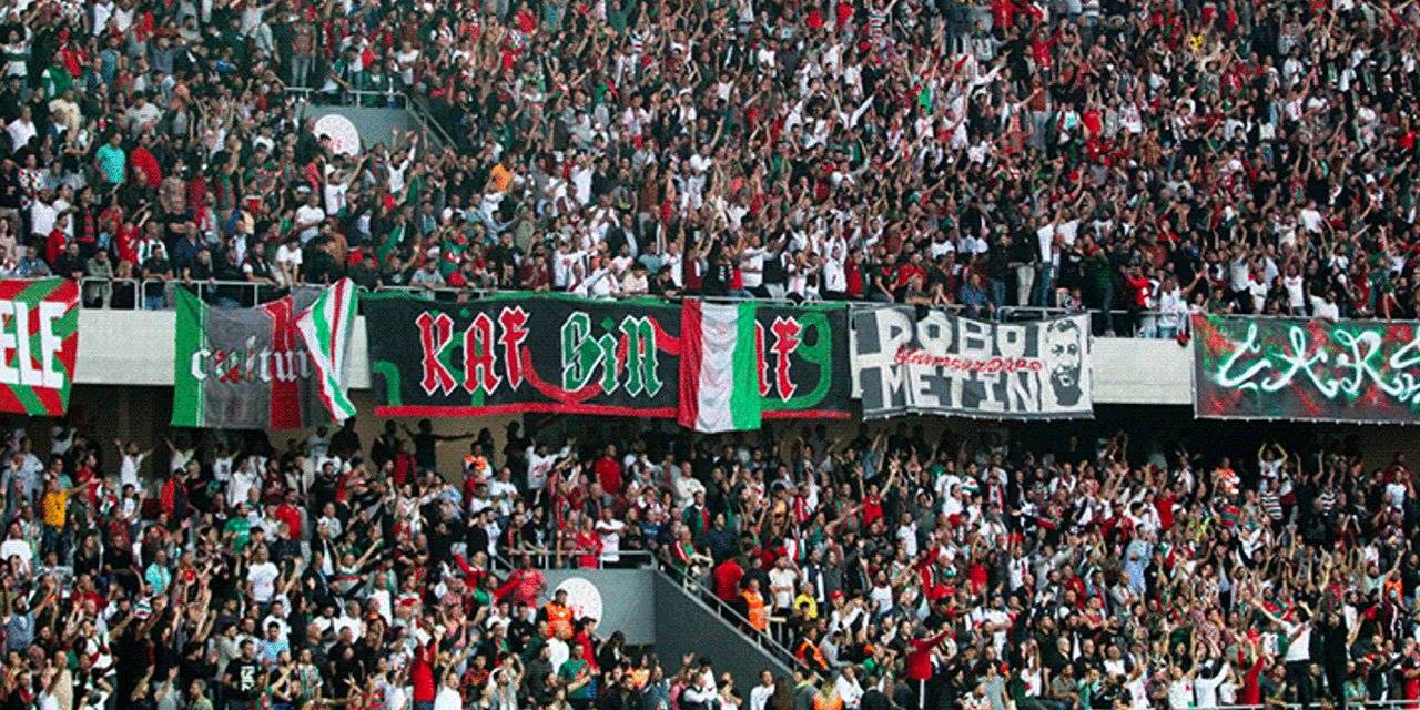 Karşıyaka taraftarı cezaya rağmen bilet istedi