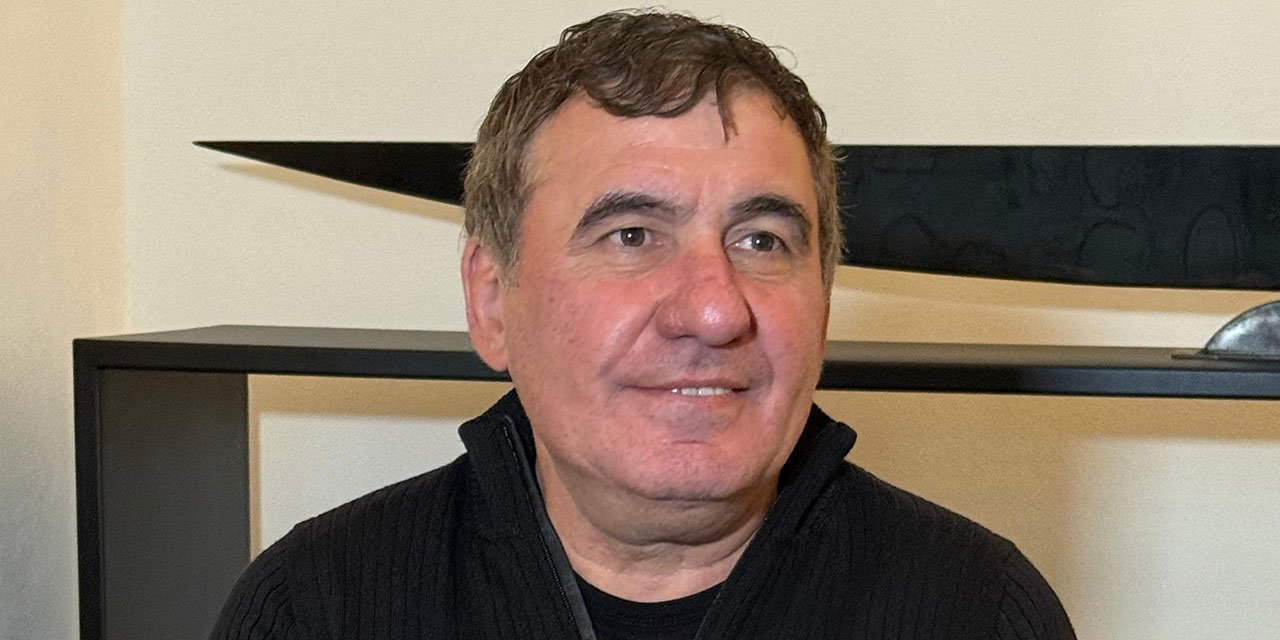 Hagi'den Okan Buruk açıklaması