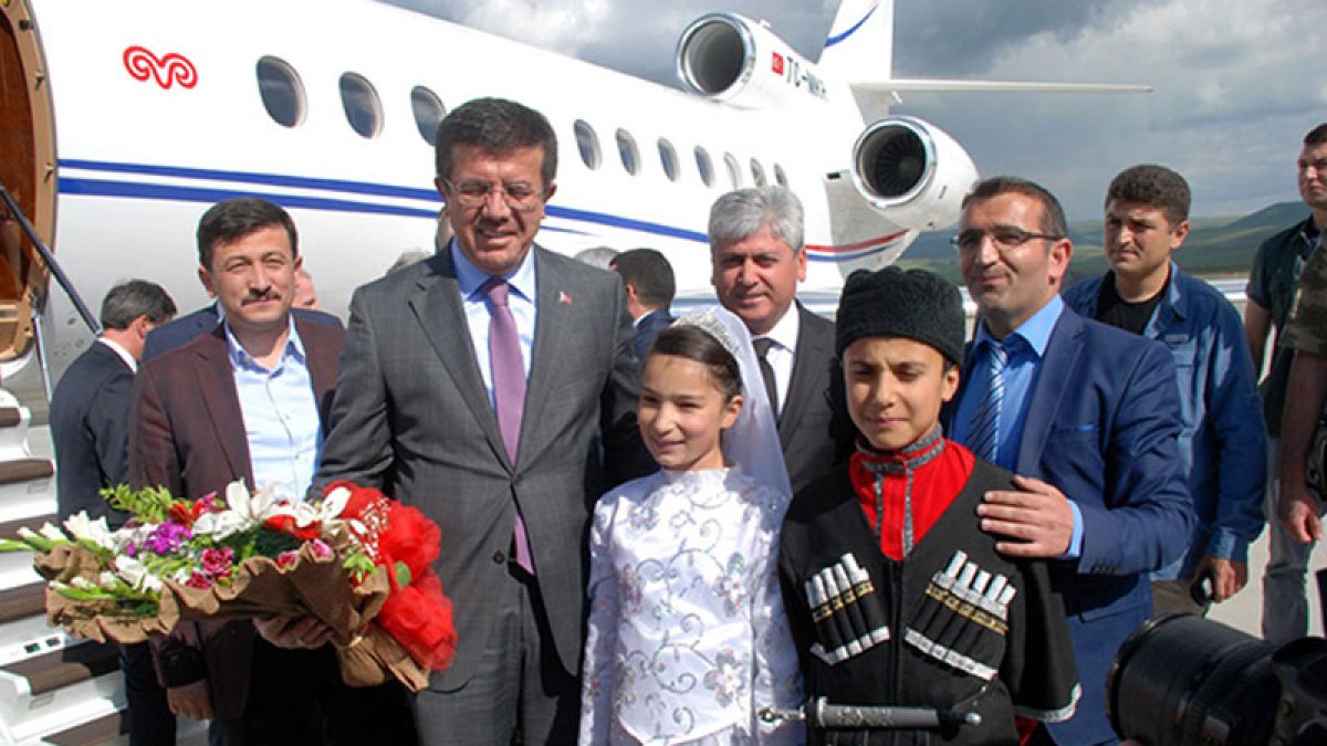 Soylu'nun hedef gösterdiği Koç Grubu'nun uçağını Nihat Zeybekçi de kullanmış