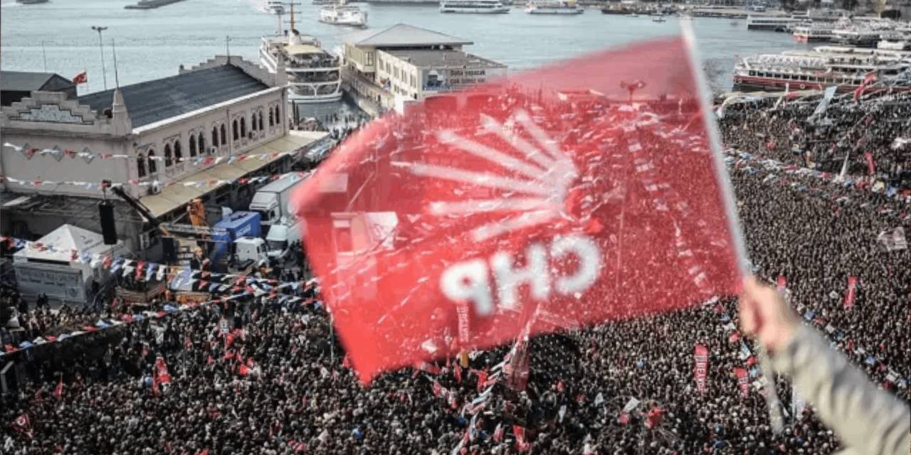CHP İstanbul mitingi için geri sayım başladı