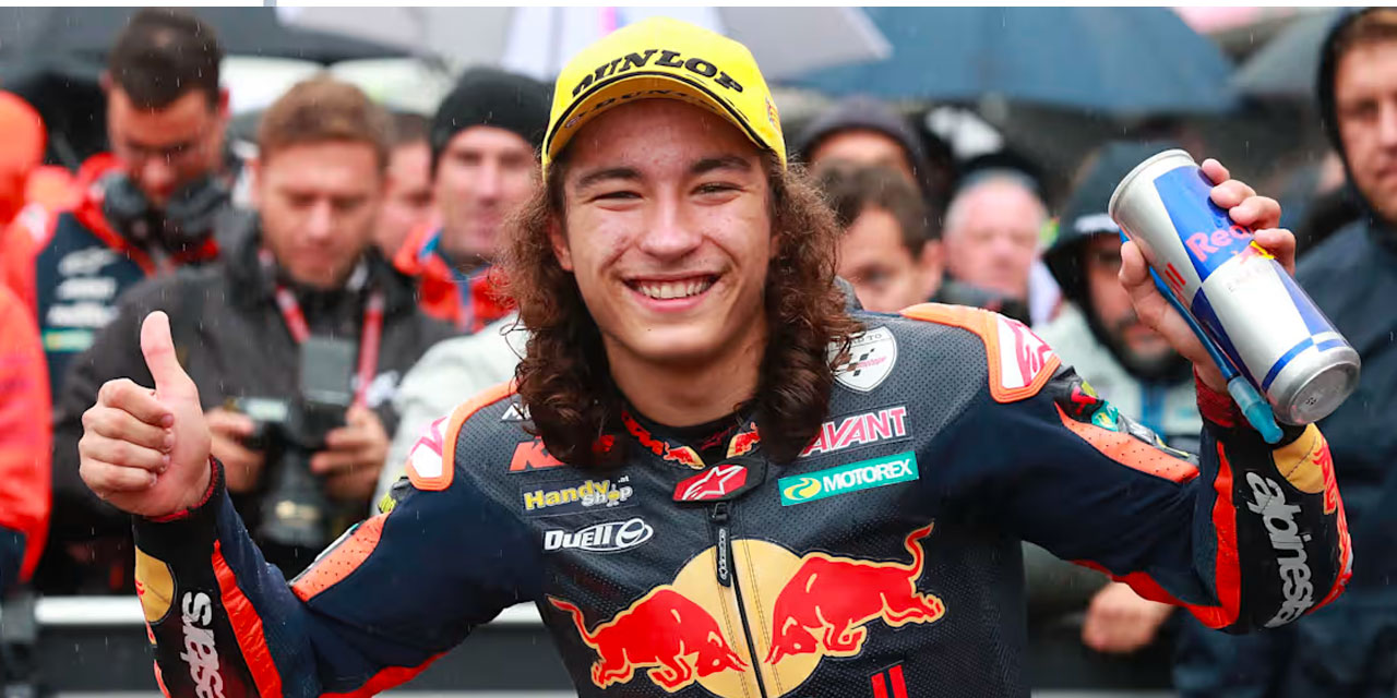 Can Öncü Çekya'da birinci oldu