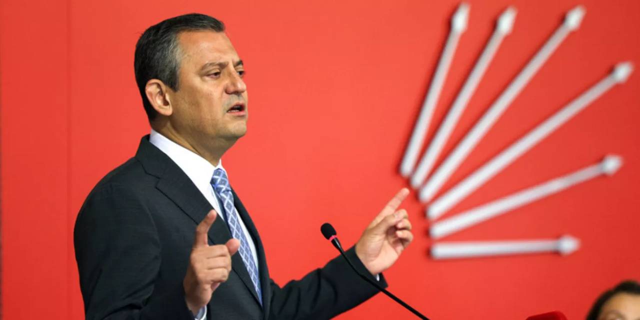 Özgür Özel'den Gündoğdu Meydanı'na çağrı