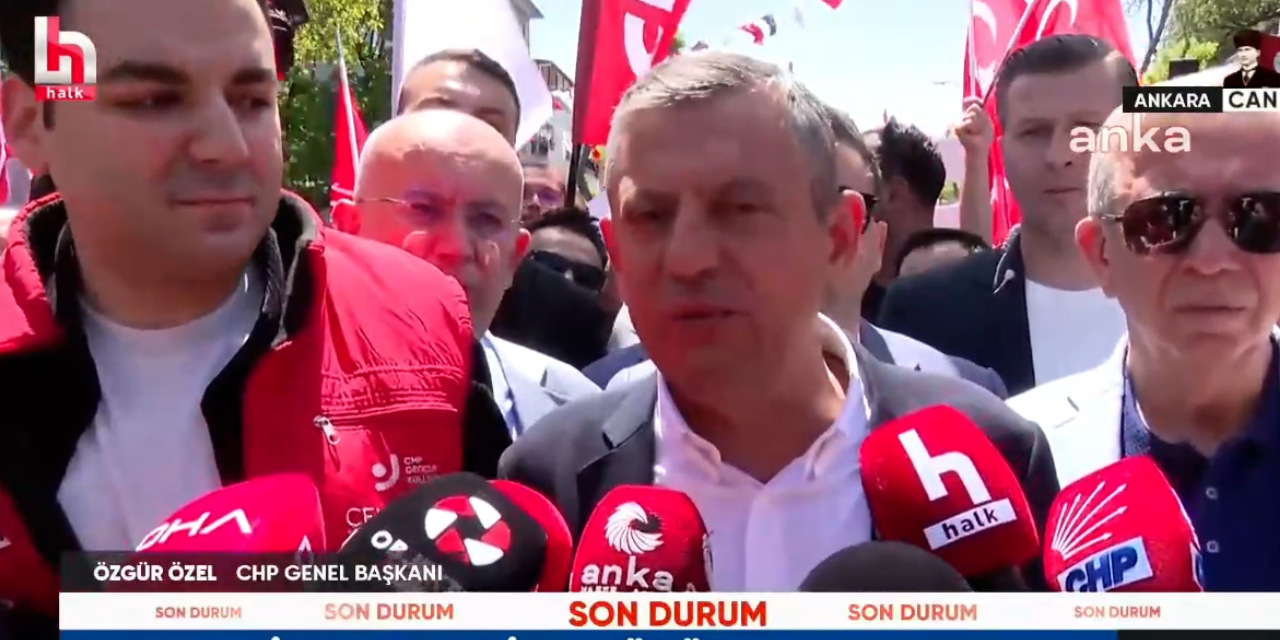 Özgür Özel AKP'li gençlere seslendi