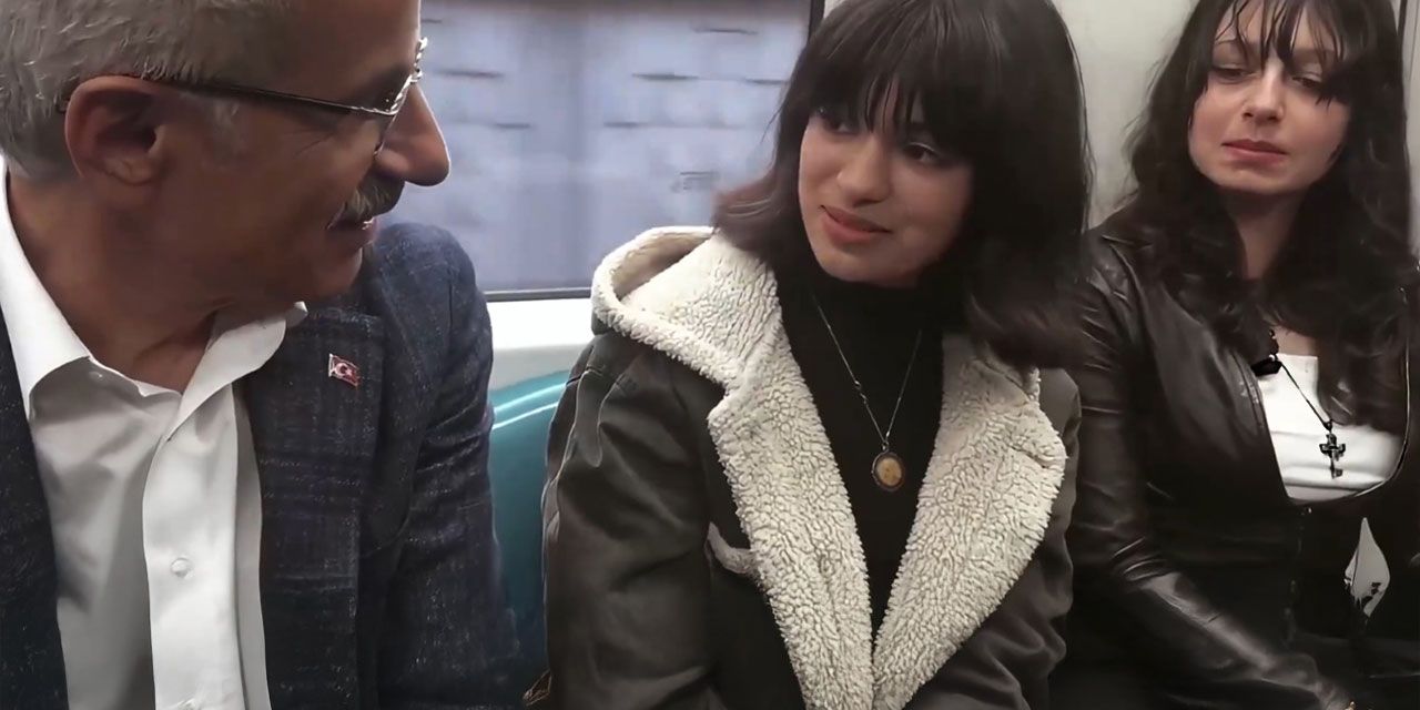 Bakan Marmaray'a bindi bakın halk ne tepki gösterdi