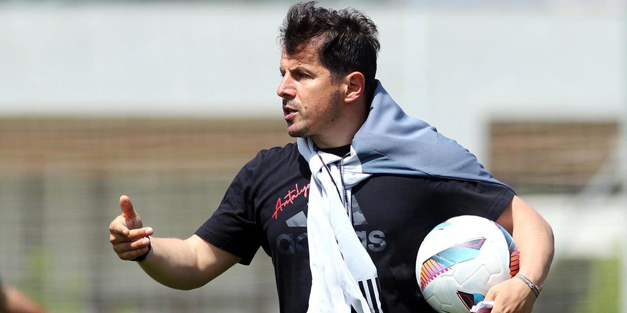 Emre Belözoğlu kendisine yapılan teklifi kırmadı