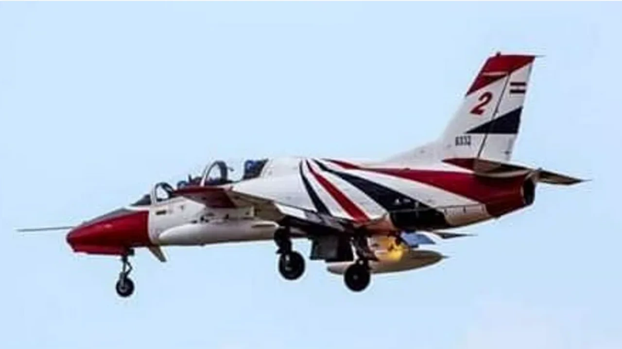 Mısır'da eğitim uçağı düştü: Tüm mürettebat öldü