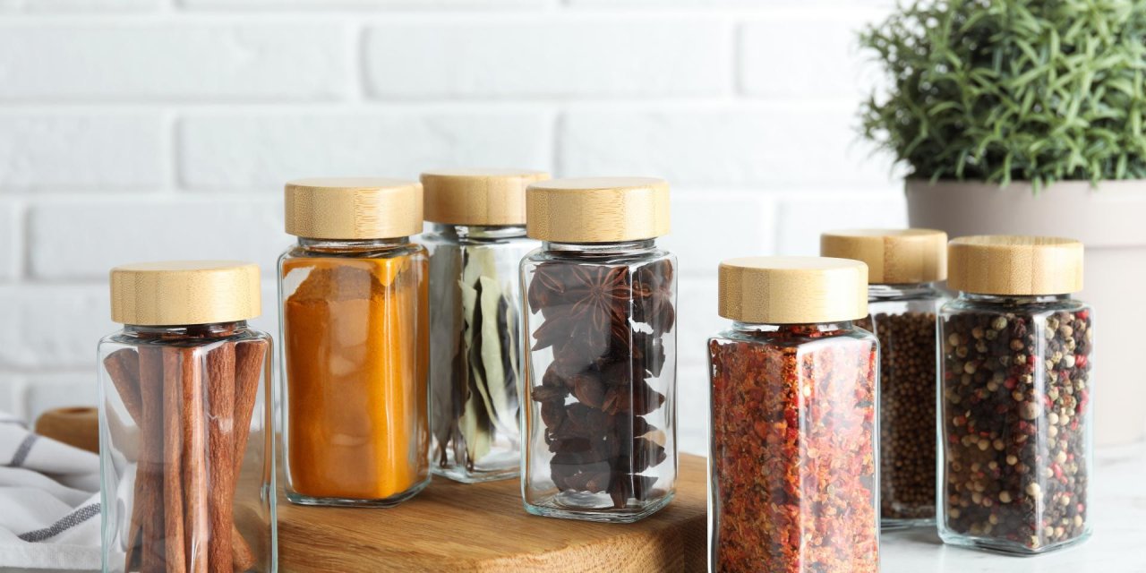 Bu  malzemeden yapılan  kavanozlar iyi bir tercih değildir: Yiyecekleri mahveder ve lezzetini bozar