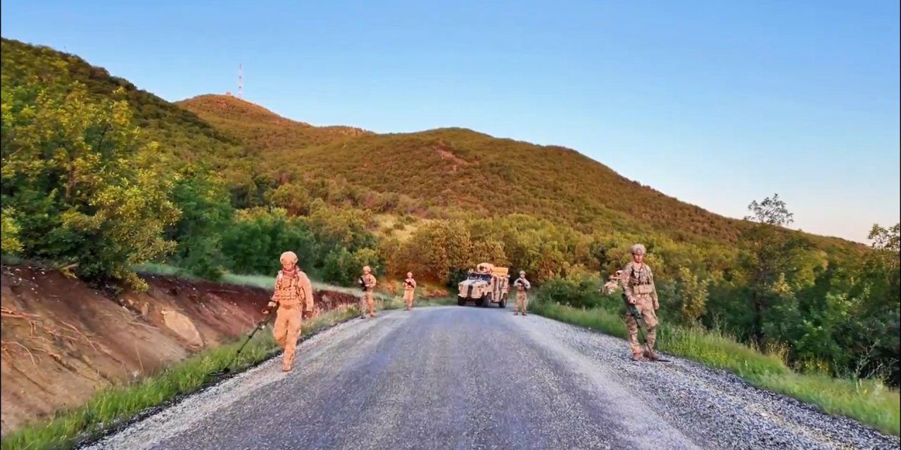 Diyarbakır'da İHA destekli uyuşturucu operasyonu