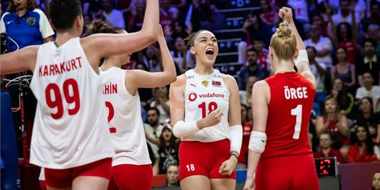 Ebrar Karakurt bu mesajı kime gönderdi: Açık açık söyledi