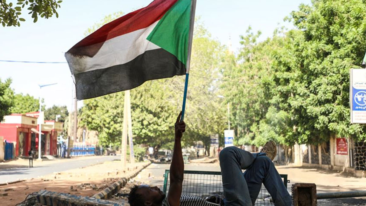 Sudan'da sivil itaatsizlik eylemleri ve genel grev başladı