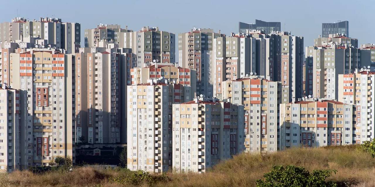 Bu evler yarı fiyatına satışa çıkıyor: Tek şartı var