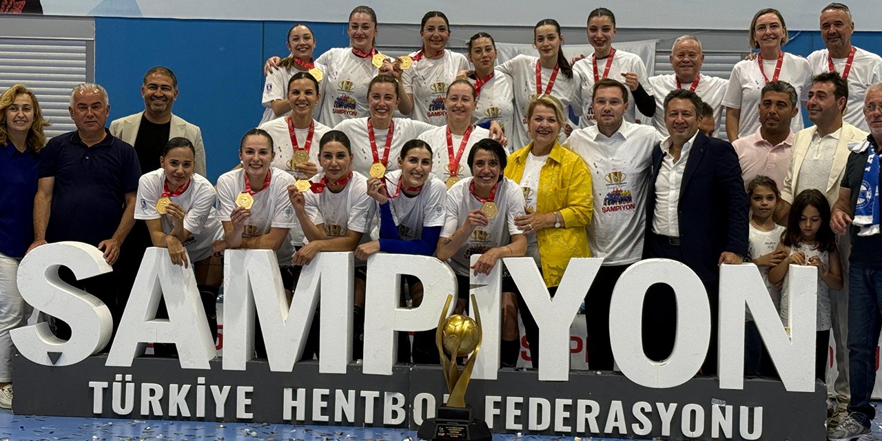 Armada Praxis Yalıkavak Süper Lig şampiyonu oldu