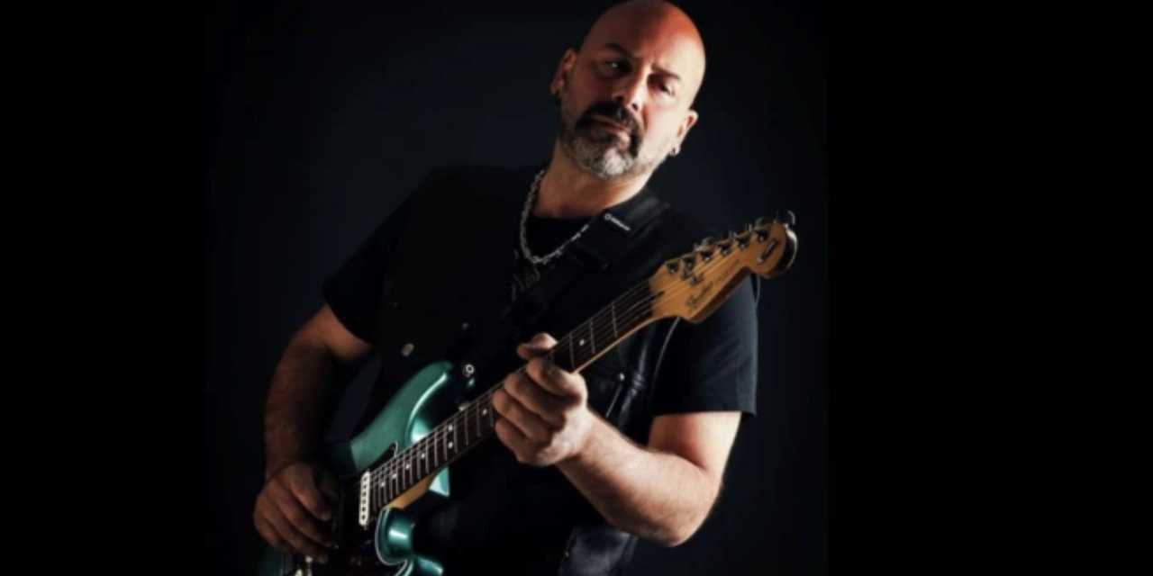 İstek parça kavgasında öldürülen müzisyen Onur Şener'in annesi isyan etti: Cezalar indirildi!