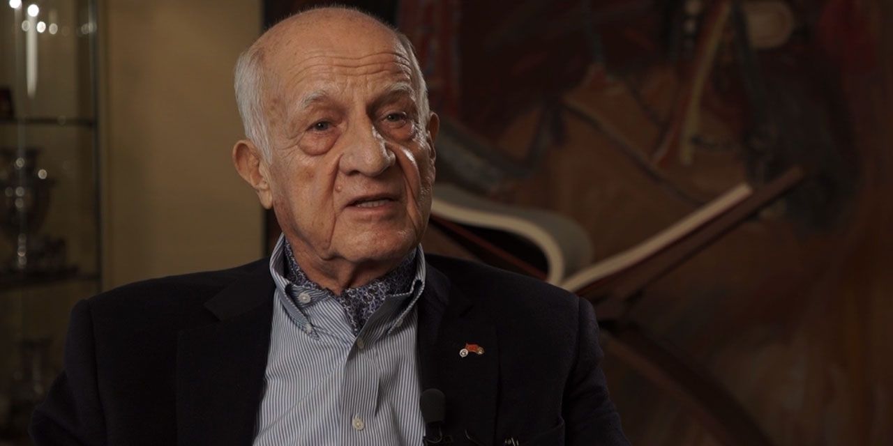 İnan Kıraç kimdir?