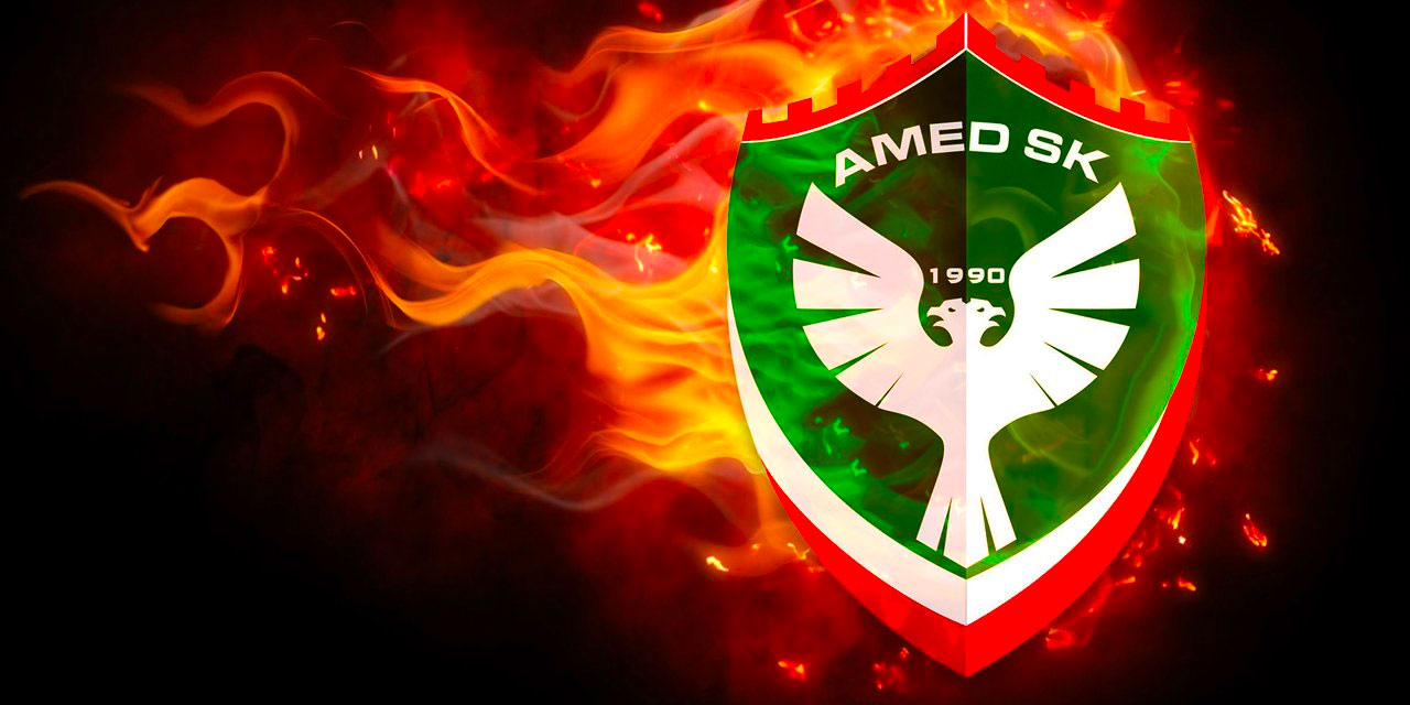 Amedspor şampiyonluk kupasını kaldırdı