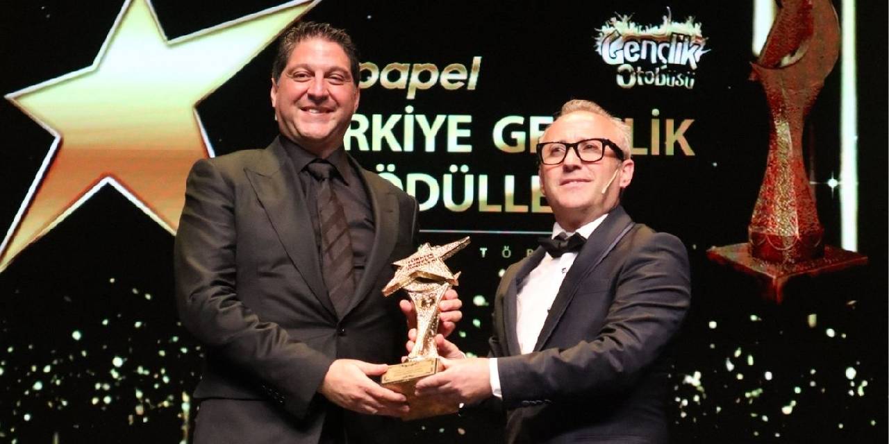 Papel’e Türkiye Gençlik Ödülleri’nde ‘Gençlik Prestij Ödülü’