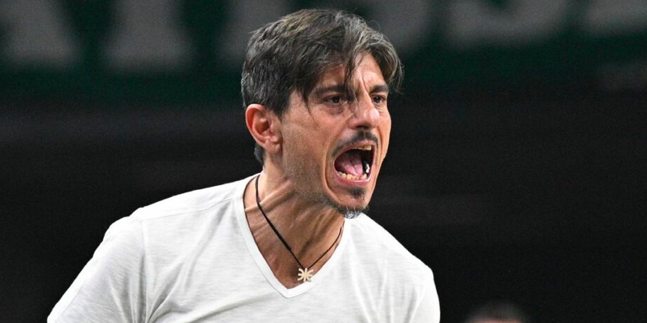 Panathinaikos Başkanı olay çıkardı: Fenerbahçe maçında ortalık gerildi