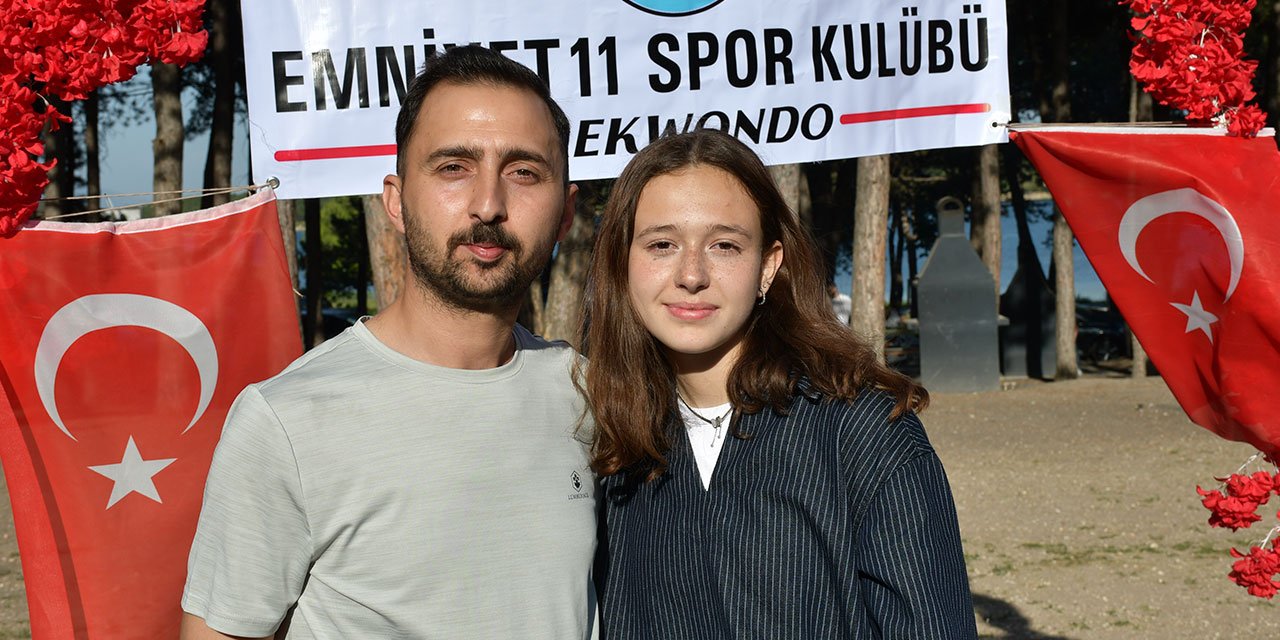 Şampiyon Ebrar davul zurna ile karşılandı