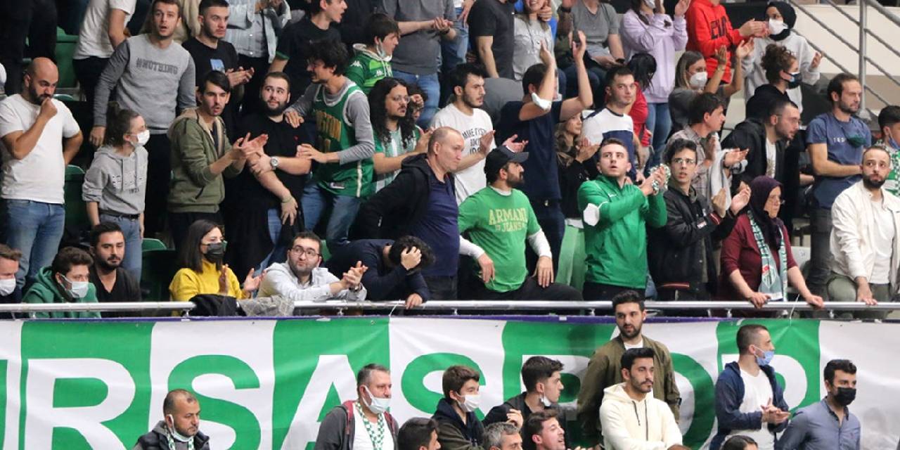 Bursaspor havlu attı