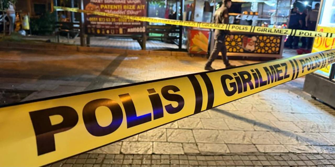 Polise bıçak çeken saldırgan ayağından vuruldu