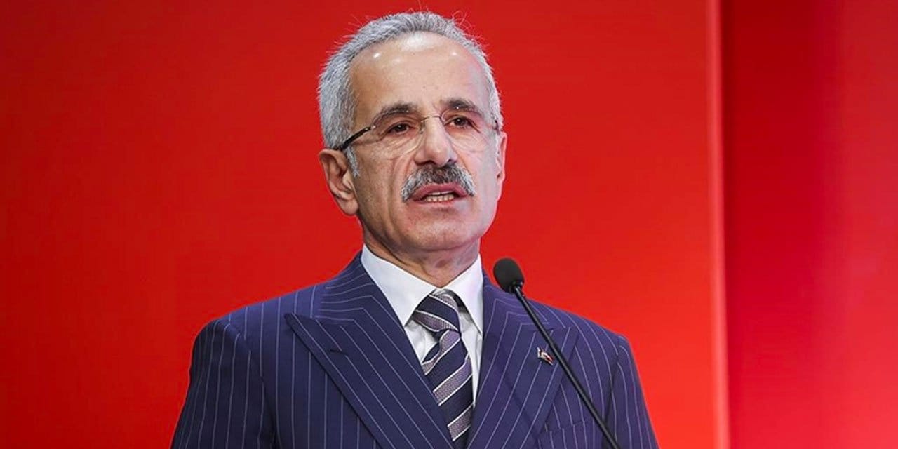 'Akyazı ile Ankara arasında Orta Anadolu Otoyolu’nu inşa etmeyi planlıyoruz'