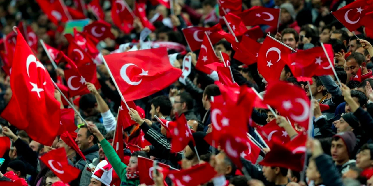 Milli takım Hollanda'yı yine yıktı