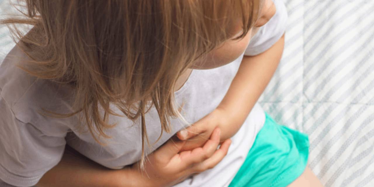 9 yaşındaki çocuğun midesinden çıkan şey görenleri hayrete düşürdü