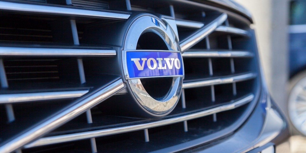 Volvo da  frene basıyor!