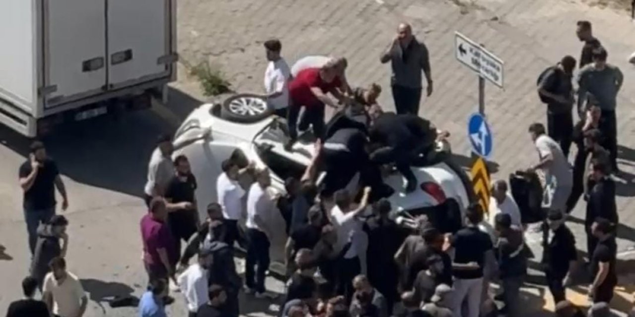 2 bebek yaralı! Ankara'da araçlar birbirine girdi